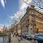 Riverside Apartamento