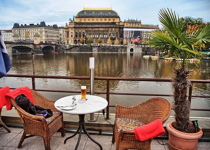 Lejlighed Riverside Prag